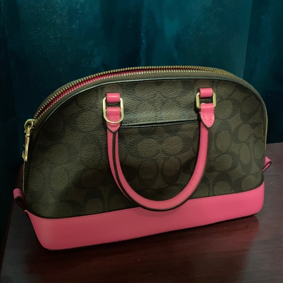 Coach EUC Cora pink 2017 crossbody handbag - Picture 5 of 11